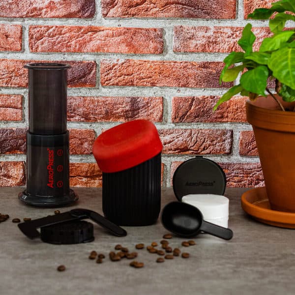 Richtig guter Kaffee an jedem Ort der Welt – mit der AeroPress® Go™