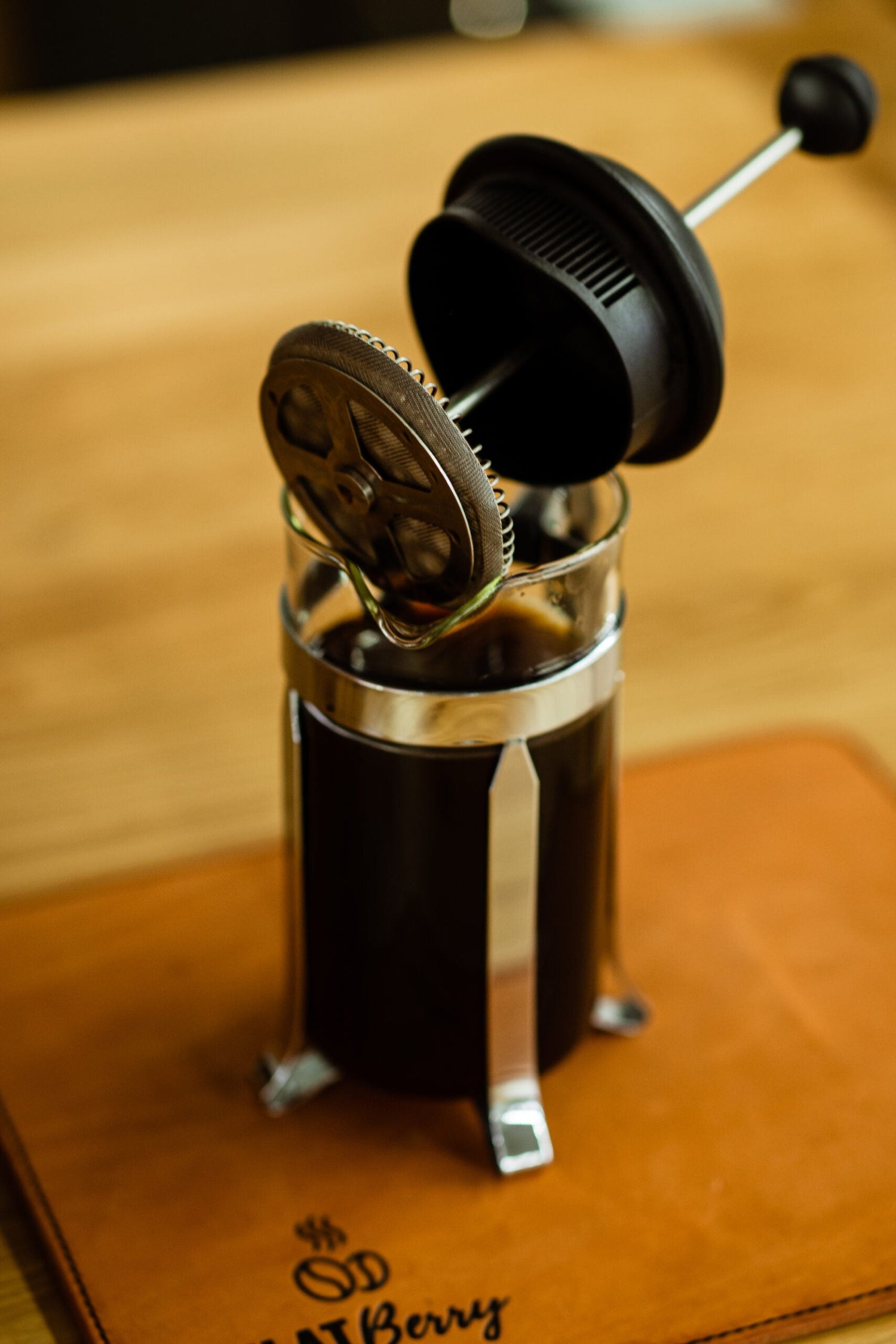 Pressstempelkanne oder French Press