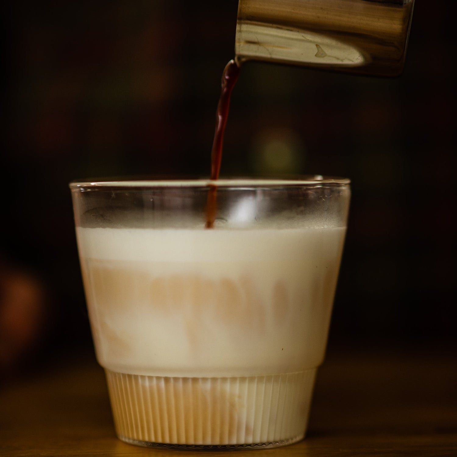 Kaffee Melange mit Milch & Sahne